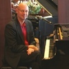 Keyboard Lessons, Piano Lessons, Music Lessons with Pieter Bos.