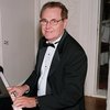 Keyboard Lessons, Organ Lessons, Piano Lessons, Music Lessons with Russ Carlton.