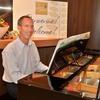 Piano Lessons, Flute Lessons, Keyboard Lessons, Music Lessons with Piano lessons at your home Claude Guilbert.