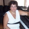 Keyboard Lessons, Piano Lessons, Music Lessons with Maya Baum.